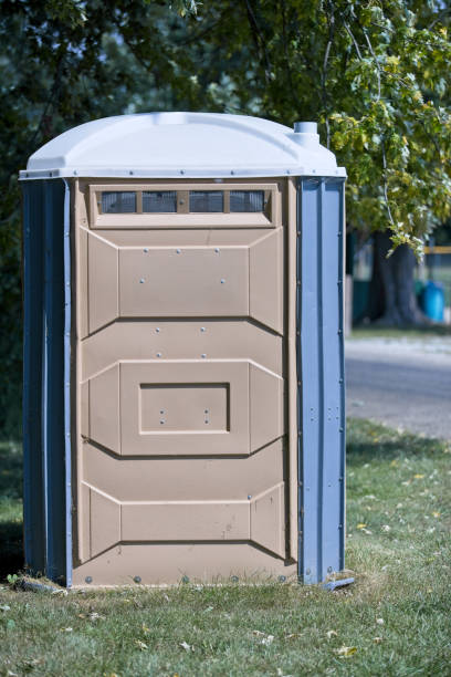 Best Portable restroom trailer rental  in Magnolia Springs, AL